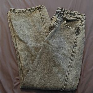 Women’s Gray acid wash Jeans